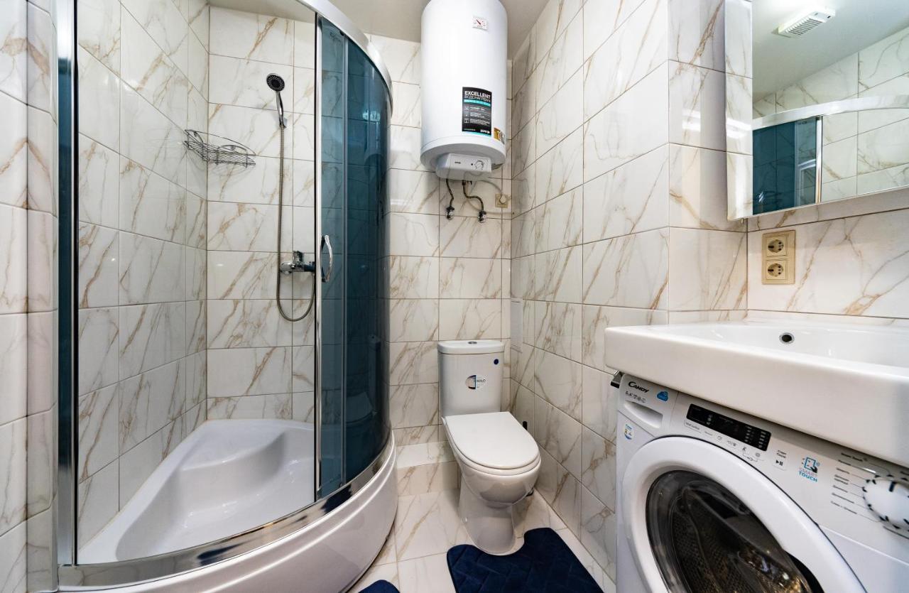 Apartments Riviera キエフ エクステリア 写真