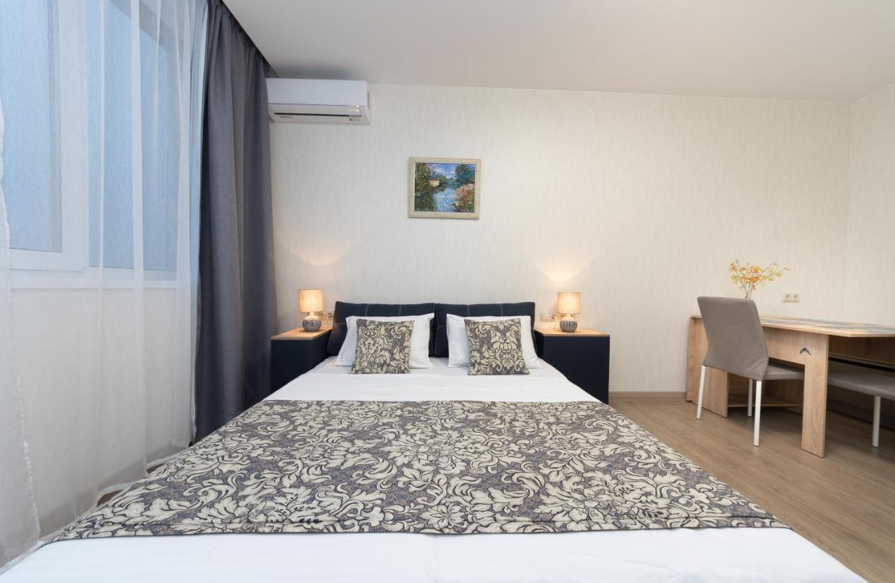 Apartments Riviera キエフ エクステリア 写真