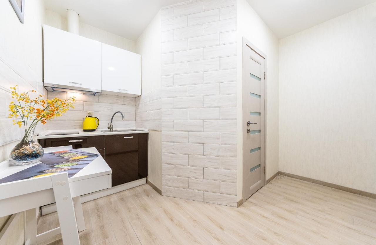 Apartments Riviera キエフ エクステリア 写真